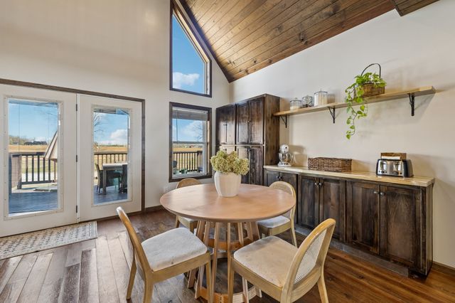 267 Switzerland Rd, Hohenwald, TN 38462