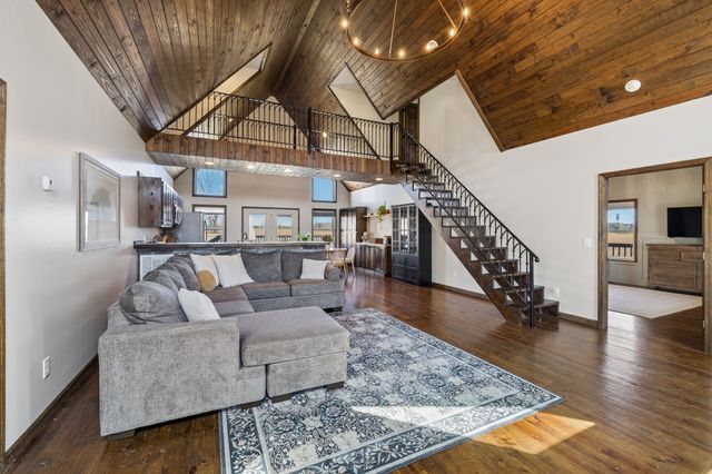 267 Switzerland Rd, Hohenwald, TN 38462