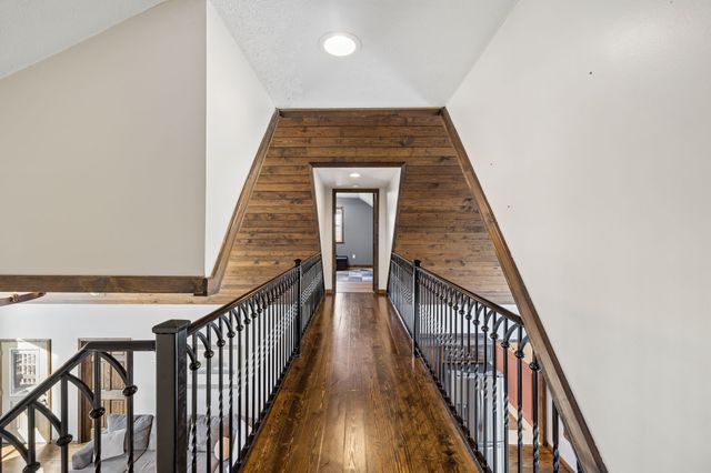 267 Switzerland Rd, Hohenwald, TN 38462