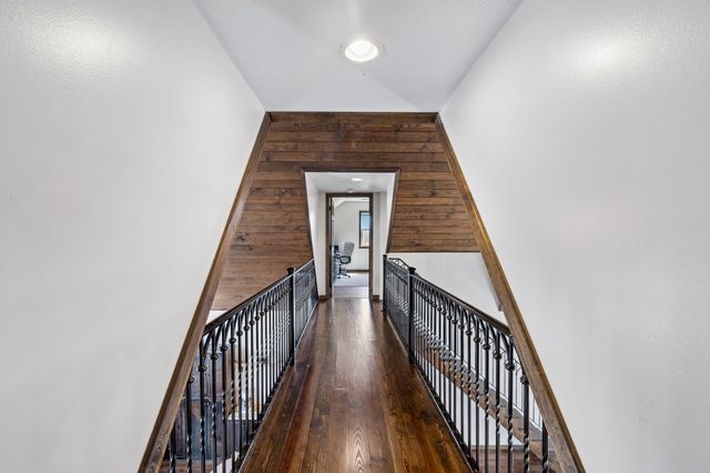 267 Switzerland Rd, Hohenwald, TN 38462