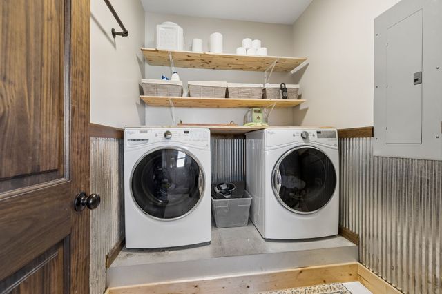 267 Switzerland Rd, Hohenwald, TN 38462