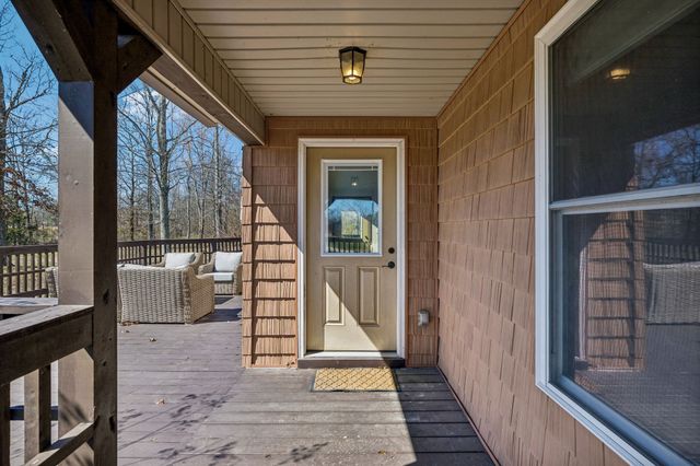 267 Switzerland Rd, Hohenwald, TN 38462