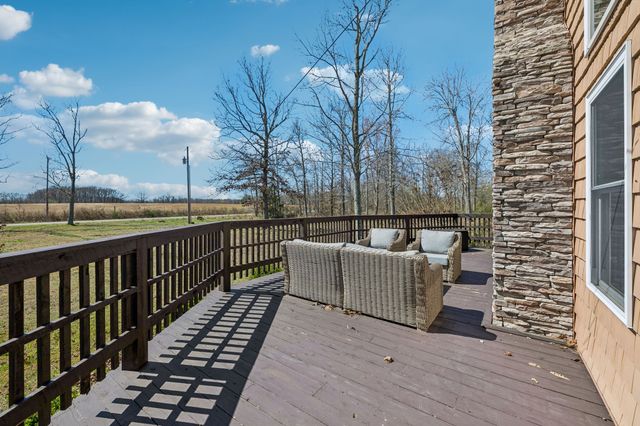267 Switzerland Rd, Hohenwald, TN 38462
