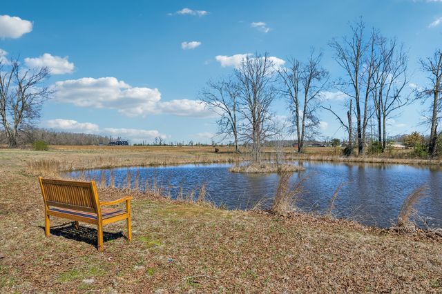 267 Switzerland Rd, Hohenwald, TN 38462