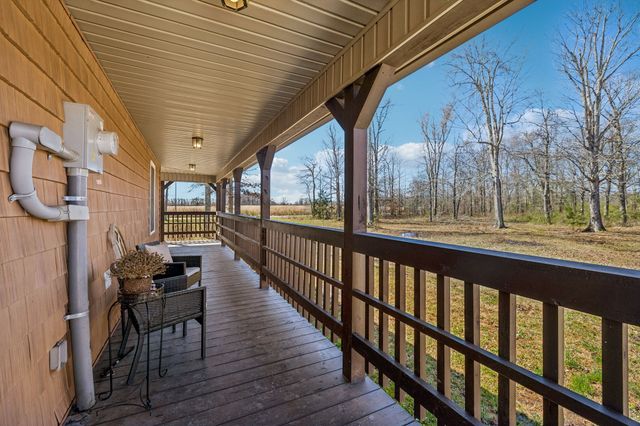 267 Switzerland Rd, Hohenwald, TN 38462