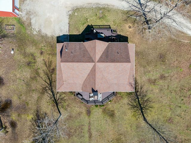 267 Switzerland Rd, Hohenwald, TN 38462