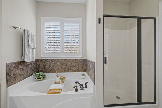 1011 Five Coves Trce, Gallatin, TN 37066