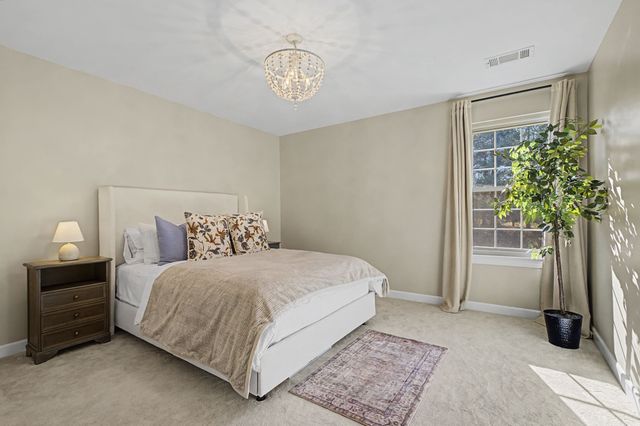 1011 Five Coves Trce, Gallatin, TN 37066