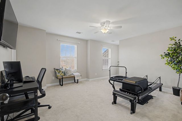 1011 Five Coves Trce, Gallatin, TN 37066