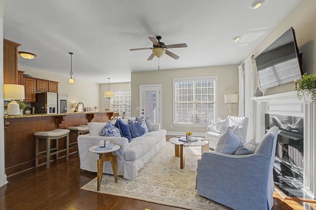 1011 Five Coves Trce, Gallatin, TN 37066