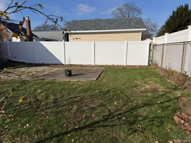 69 Glenmore Avenue, Hempstead, NY 11550