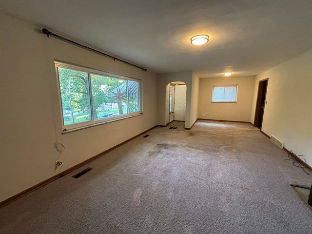 3072 Washington Blvd, Huntington, WV 25705