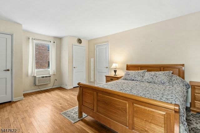 57 Troy Dr, Springfield Twp., NJ 07081