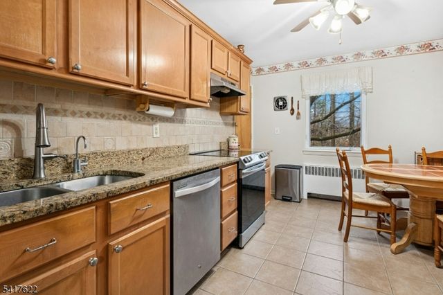 57 Troy Dr, Springfield Twp., NJ 07081