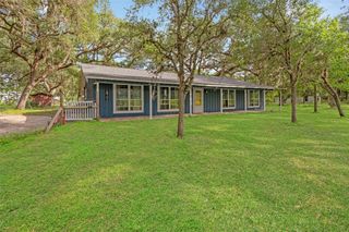 18792 Highway 35, Sweeny, TX 77480