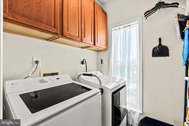 302 FOREST AVE, Colonial Beach, VA 22443