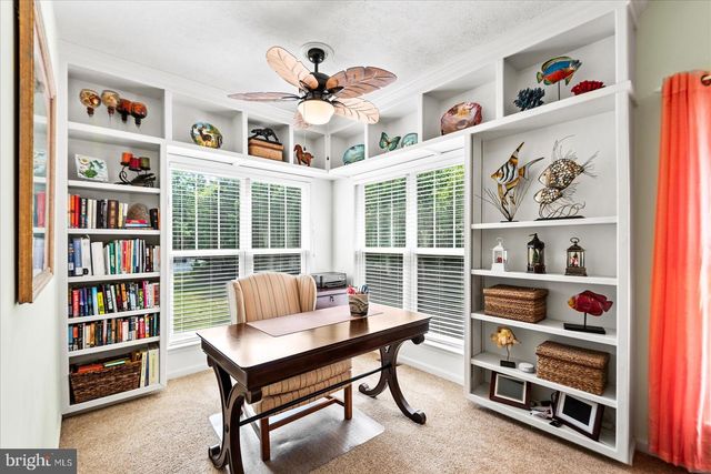 302 FOREST AVE, Colonial Beach, VA 22443