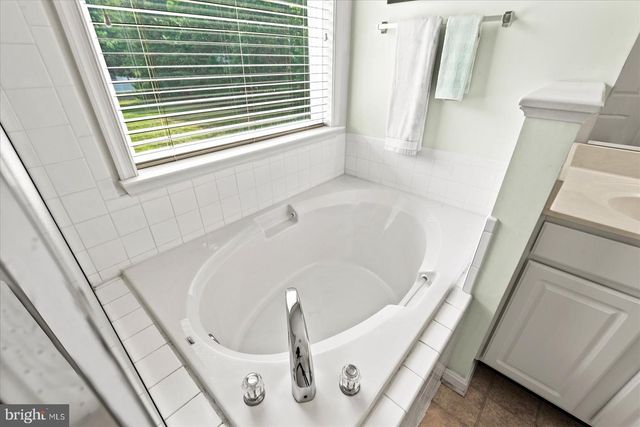 302 FOREST AVE, Colonial Beach, VA 22443