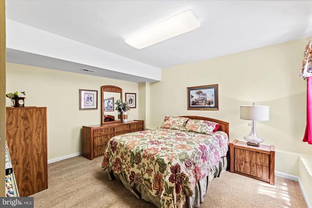 302 FOREST AVE, Colonial Beach, VA 22443