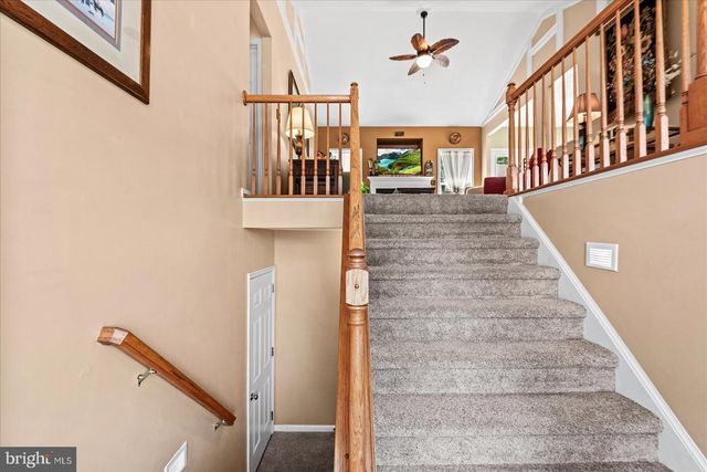 302 FOREST AVE, Colonial Beach, VA 22443