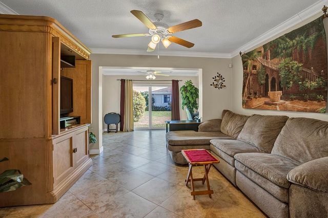 6722 Moonlit Drive, Delray Beach, FL 33446