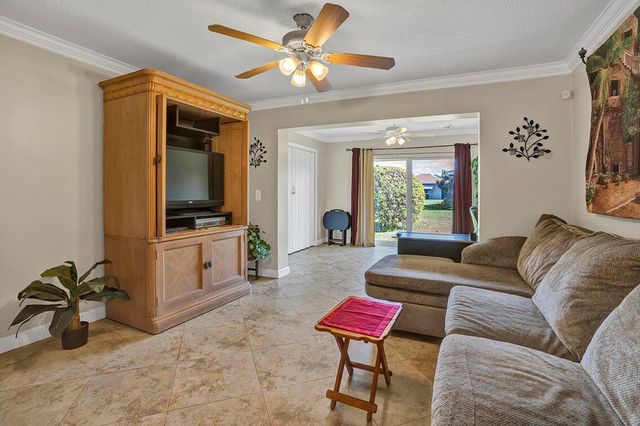6722 Moonlit Drive, Delray Beach, FL 33446