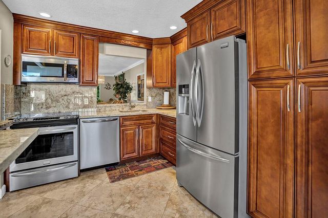 6722 Moonlit Drive, Delray Beach, FL 33446