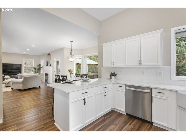 609 Ne 115TH Cir, Vancouver, WA 98685