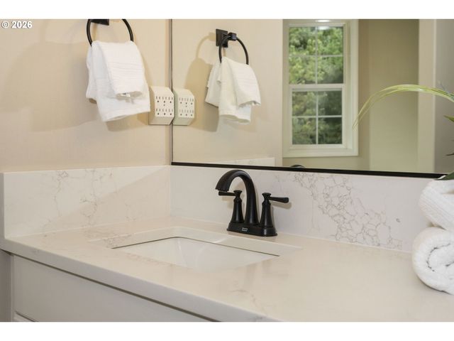 609 Ne 115TH Cir, Vancouver, WA 98685