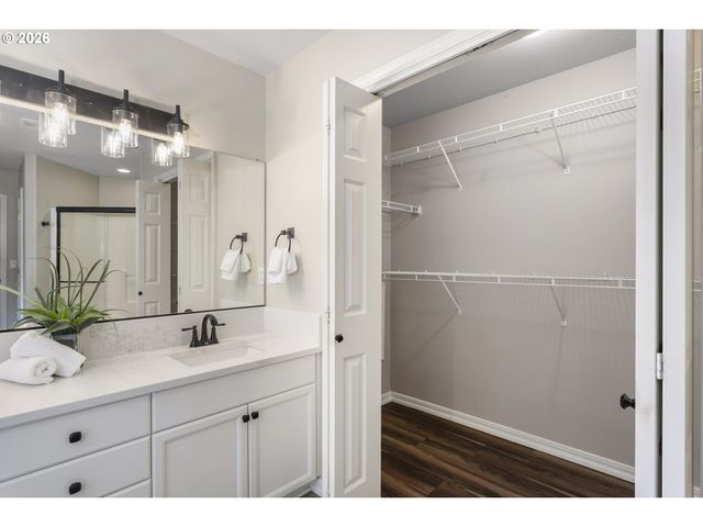 609 Ne 115TH Cir, Vancouver, WA 98685