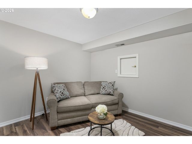 609 Ne 115TH Cir, Vancouver, WA 98685