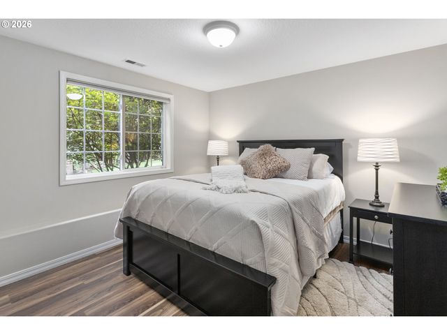 609 Ne 115TH Cir, Vancouver, WA 98685