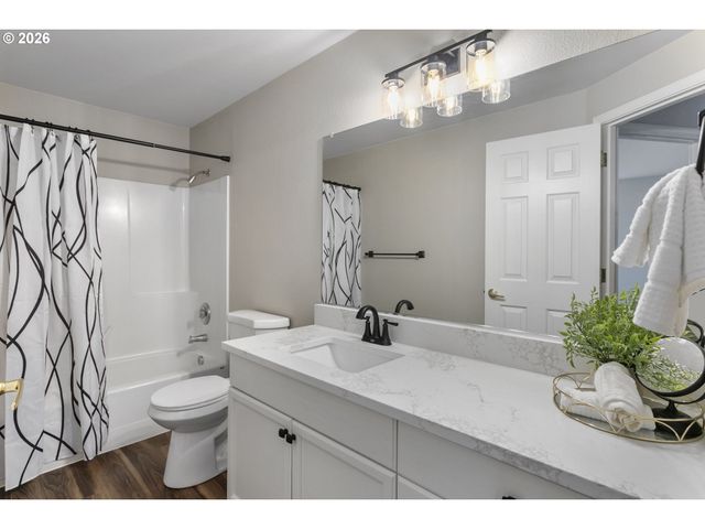 609 Ne 115TH Cir, Vancouver, WA 98685