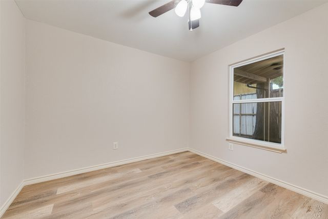 10095 Comanche Road, Quinlan, TX 75474