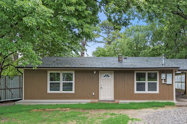 10095 Comanche Road, Quinlan, TX 75474