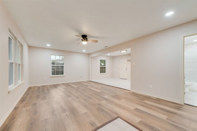 10095 Comanche Road, Quinlan, TX 75474