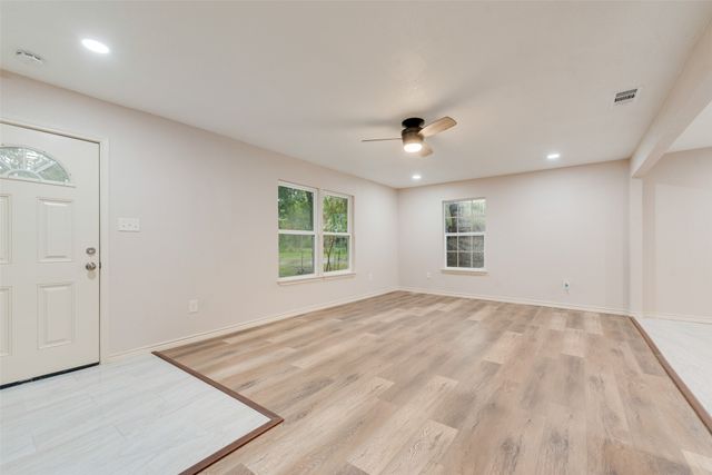 10095 Comanche Road, Quinlan, TX 75474
