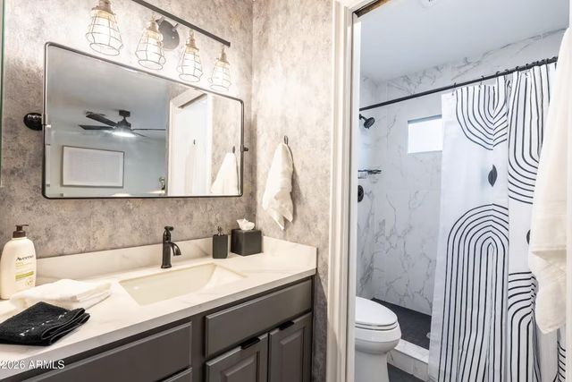 2506 E ASTER Drive, Phoenix, AZ 85032