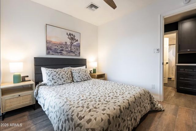 2506 E ASTER Drive, Phoenix, AZ 85032