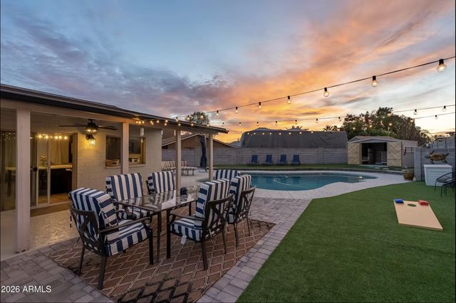 2506 E ASTER Drive, Phoenix, AZ 85032