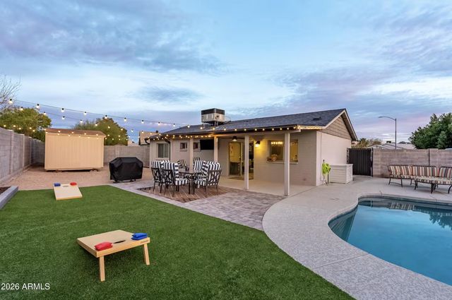 2506 E ASTER Drive, Phoenix, AZ 85032