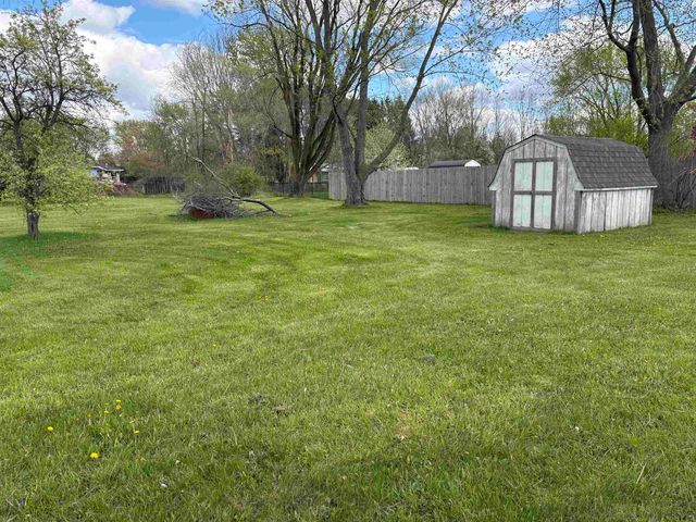 8107 Linden Road, Swartz Creek, MI 48473