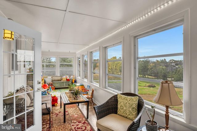 23 ROSEGLEN RD, Duncannon, PA 17020