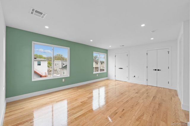 15050 119th Road, Jamaica, NY 11434