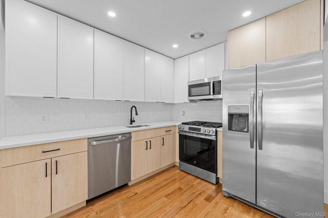 15050 119th Road, Jamaica, NY 11434