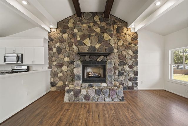 210 W Grove Avenue, Michigan Center, MI 49254