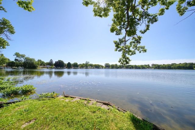 210 W Grove Avenue, Michigan Center, MI 49254