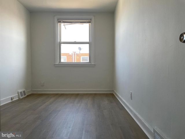 7053 LARGE ST, Philadelphia, PA 19149