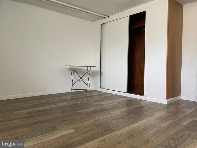 7053 LARGE ST, Philadelphia, PA 19149