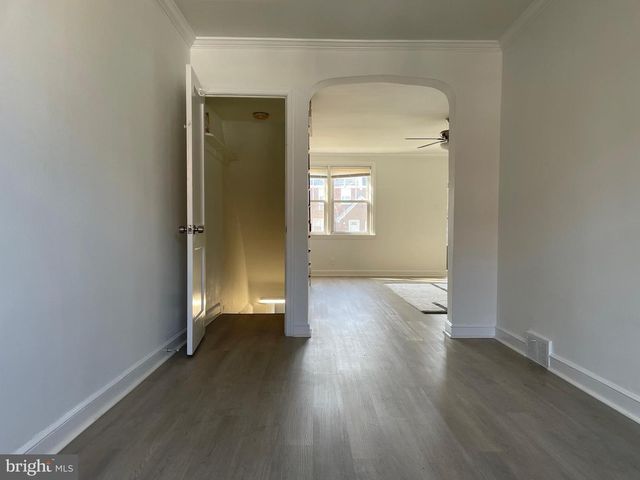 7053 LARGE ST, Philadelphia, PA 19149